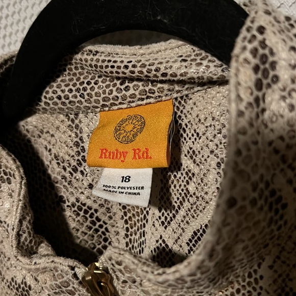 Ruby Rd. Gold and Snakeskin Jacket with Pockets - Picture 3 of 5